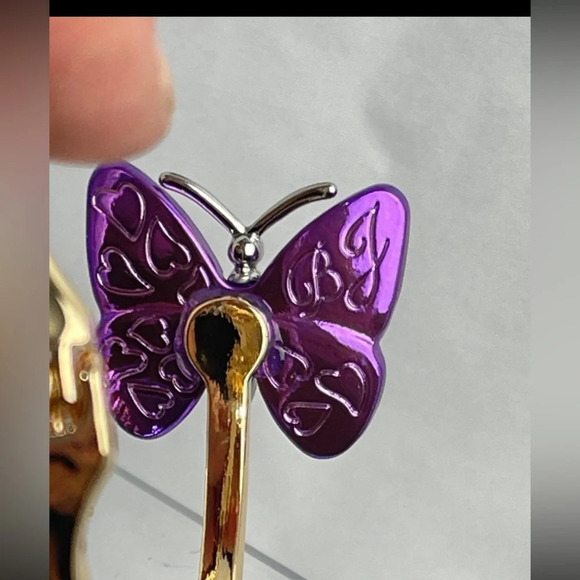 BETSEY JOHNSON Purple Glitter Butterfly & Blue-Green Crystal Hinge Bracelet NWT - Picture 7 of 9